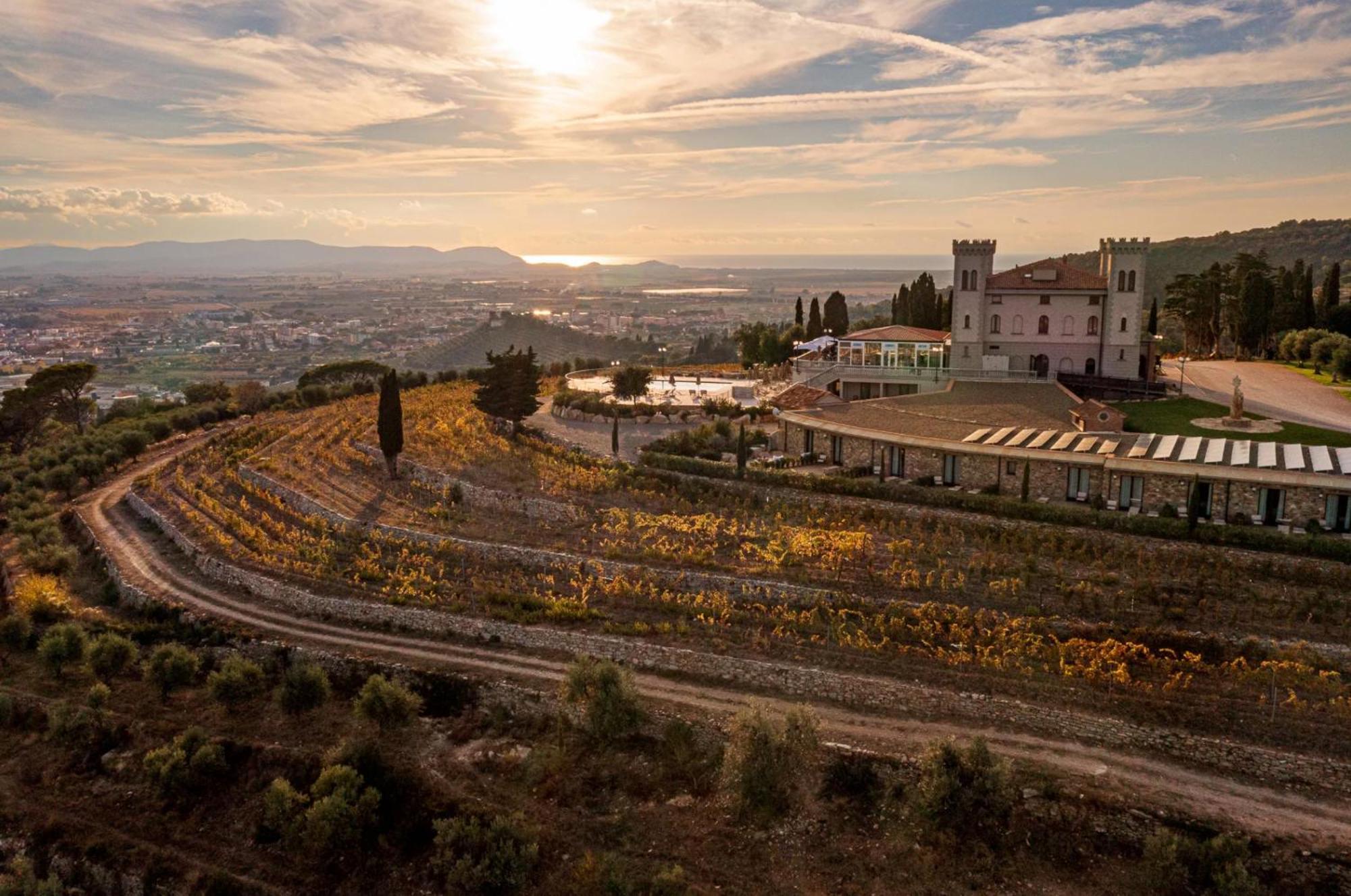 Castello Bonaria Wine & Spa Resort Campiglia Marittima Exteriér fotografie